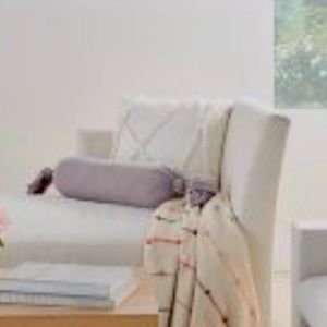 🍬 Knotted Bolster Throw Pillow 🍬